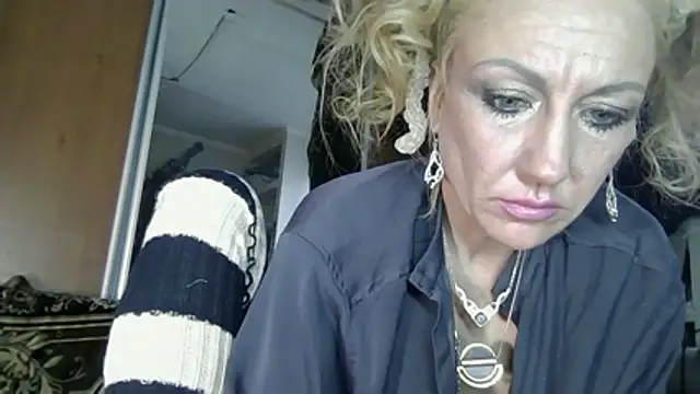 LilaniLoverx online show from February 2026 11:07:01 AM