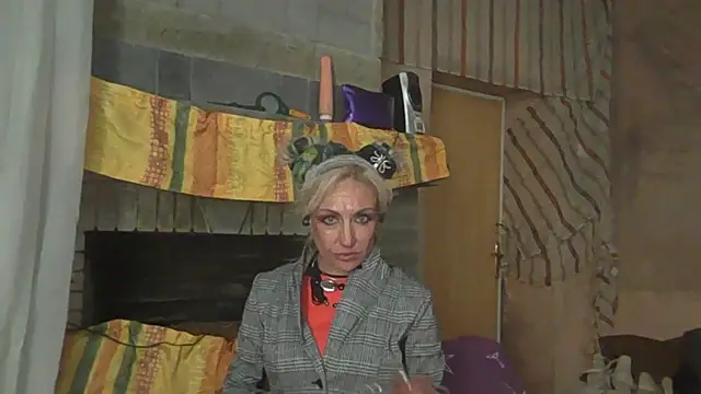 LilaniLoverx online show from July 2026 12:06:02 AM