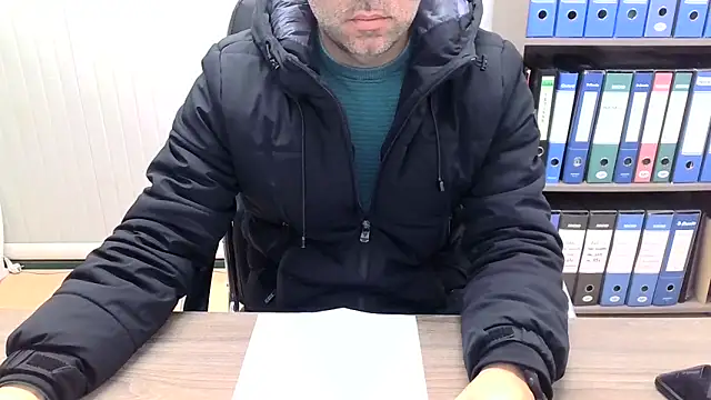 Evasionee online show from December 2025 07:11:01 AM