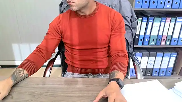 Evasionee online show from October 2025 10:34:02 AM