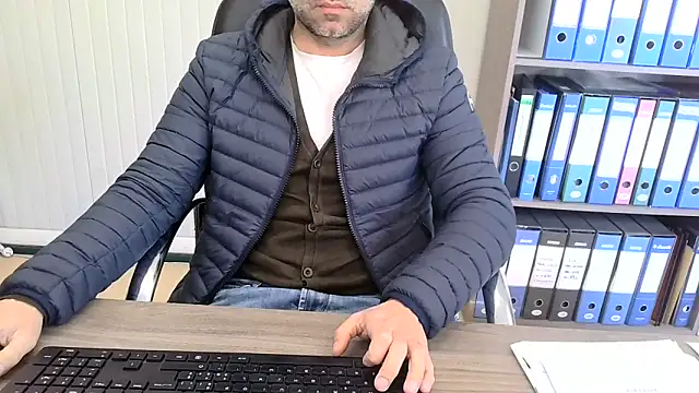 Evasionee online show from March 2026 08:14:01 AM