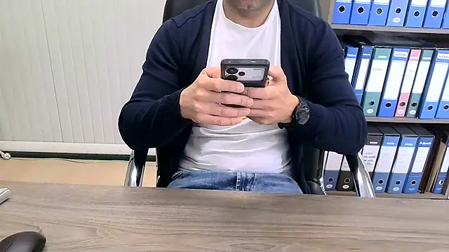 Evasionee online show from April 2026 06:30:01 AM