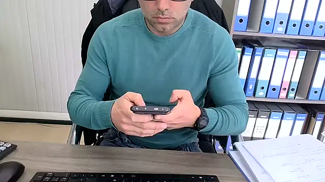 Evasionee online show from March 2026 08:26:33 AM