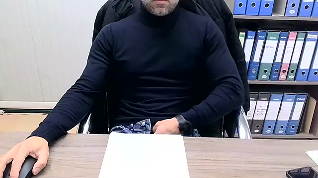 Evasionee online show from December 2025 07:36:02 AM