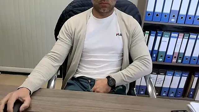 Evasionee online show from April 2026 06:26:02 AM