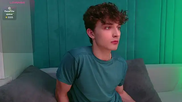 Snapshot of Richard_steele_hot chatting on June 2026 03:28:01 PM Richard steele hot online show from June 2026 03:28:01 PM