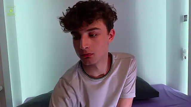 Snapshot of Richard_steele_hot chatting on June 2026 03:17:01 PM Richard steele hot online show from June 2026 03:17:01 PM