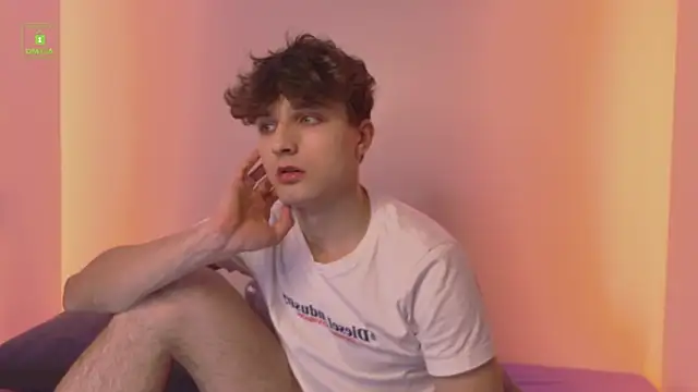 Snapshot of Richard_steele_hot chatting on March 2026 03:29:01 PM Richard steele hot online show from March 2026 03:29:01 PM