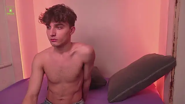 Richard steele hot online show from December 2025 03:16:02 PM