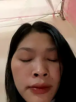 Snapshot of simmi-2 chatting on October 2025 05:06:01 AM simmi-2 online show from October 2025 05:06:01 AM