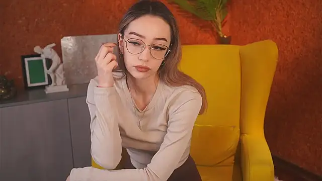 DeiraCharson online show from October 2025 04:11:02 AM