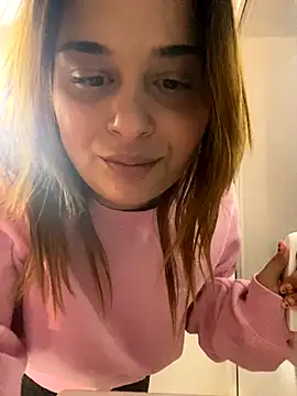 kittykelly online show from November 2025 07:18:02 PM