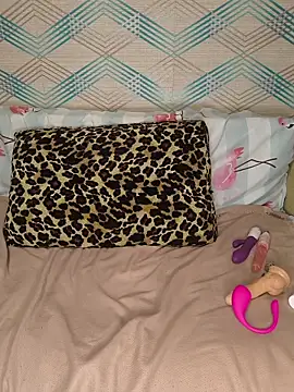 Rosa Yulia online show from June 2026 07:33:01 PM