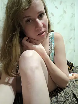 Snapshot of Rosa_Yulia chatting on November 2025 08:45:01 PM Rosa Yulia online show from November 2025 08:45:01 PM