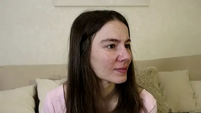 Petalwren online show from November 2025 11:09:02 AM