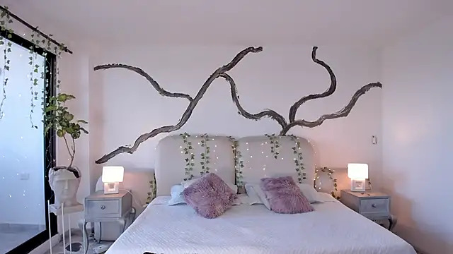 AsiaMillerr  online show from November 2025 12:38:01 PM