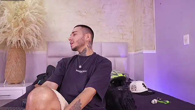 AsiaMillerr  online show from December 2025 04:29:01 AM