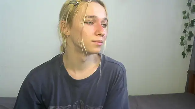 Snapshot of icebenz chatting on May 2026 10:43:01 AM icebenz online show from May 2026 10:43:01 AM