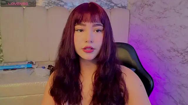Afrodita Wild v online show from June 2026 01:28:01 PM
