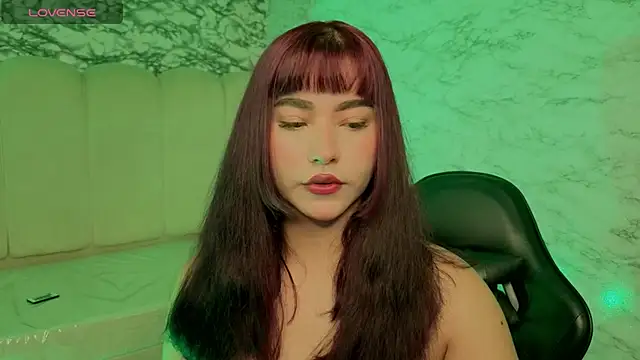 Afrodita Wild v online show from June 2026 01:08:02 PM