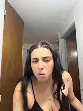 gigi333regi online show from December 2025 11:10:01 PM