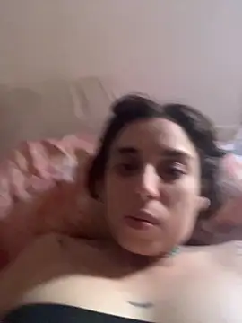 gigi333regi online show from November 2025 04:50:02 PM