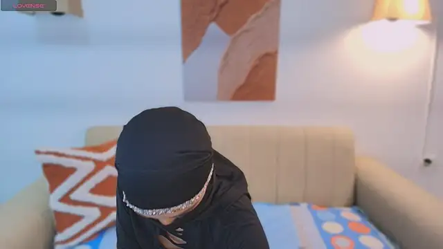 Lailaa lush online show from November 2025 07:18:01 AM