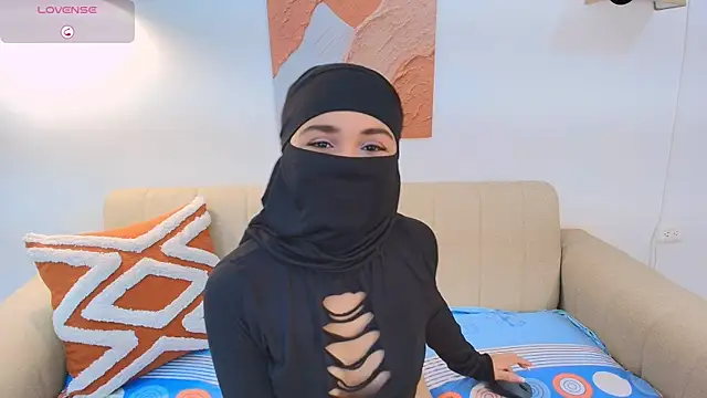 Lailaa lush online show from November 2025 07:09:01 AM