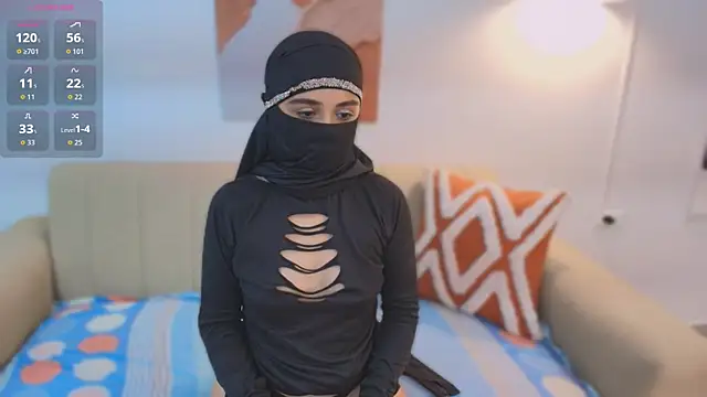 Lailaa lush online show from November 2025 07:00:02 AM