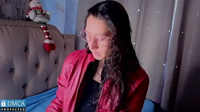 Snapshot of eva_delight_ chatting on November 2025 11:25:01 AM eva delight online show from November 2025 11:25:01 AM