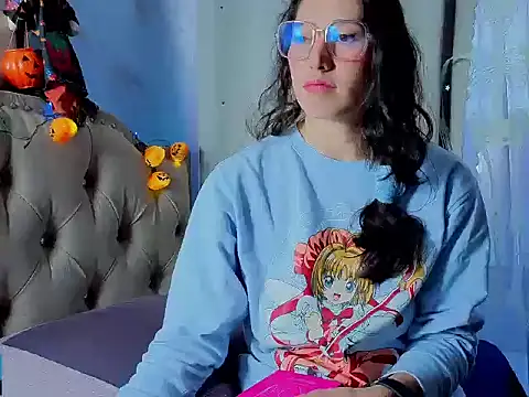 Snapshot of eva_delight_ chatting on October 2025 11:18:01 AM eva delight online show from October 2025 11:18:01 AM