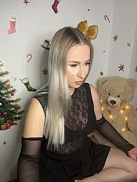 Blonde Miss online show from December 2025 06:19:01 PM