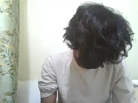 kriZ08 online show from May 2026 06:34:02 AM