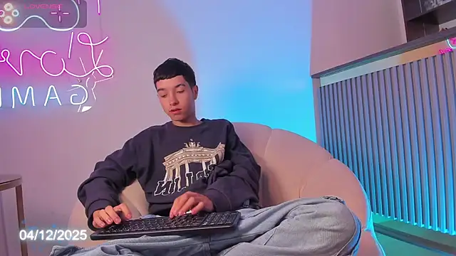 Dallen Grant online show from December 2025 12:37:01 PM