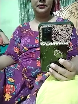 Snapshot of Nupur-00 chatting on October 2025 07:58:01 PM Nupur-00 online show from October 2025 07:58:01 PM