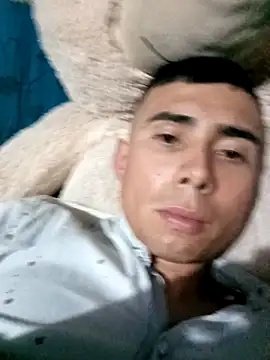 robinhd1234 online show from December 2025 12:22:02 AM