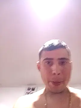 robinhd1234 online show from April 2026 04:33:01 PM