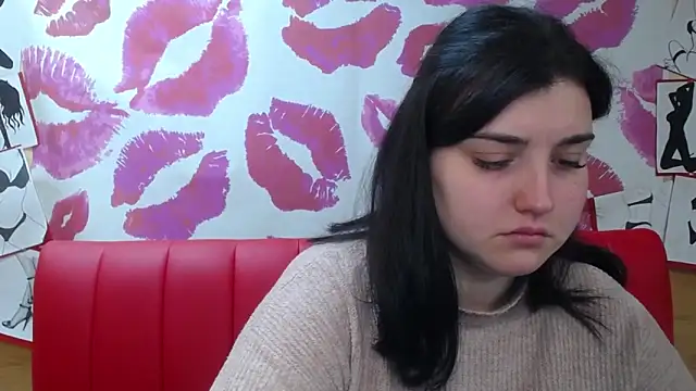 ScarletCargo online show from November 2025 06:36:02 AM