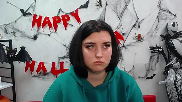 ScarletCargo online show from November 2025 11:02:01 AM