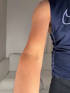 dylan-jacob12 online show from November 2025 03:10:01 AM