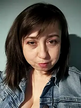 MaryKiki5619 online show from March 2026 05:39:02 PM