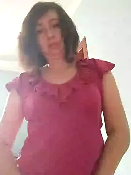 Snapshot of MaryKiki5619 chatting on November 2025 09:04:02 AM MaryKiki5619 online show from November 2025 09:04:02 AM