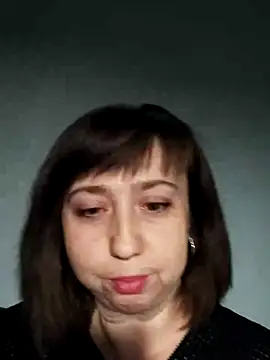 Snapshot of MaryKiki5619 chatting on December 2025 08:14:01 PM MaryKiki5619 online show from December 2025 08:14:01 PM