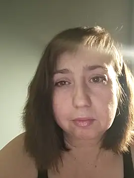 Snapshot of MaryKiki5619 chatting on November 2025 06:52:02 PM MaryKiki5619 online show from November 2025 06:52:02 PM