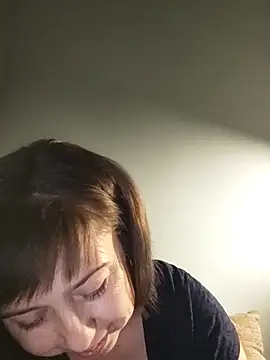 Snapshot of MaryKiki5619 chatting on November 2025 07:47:01 PM MaryKiki5619 online show from November 2025 07:47:01 PM