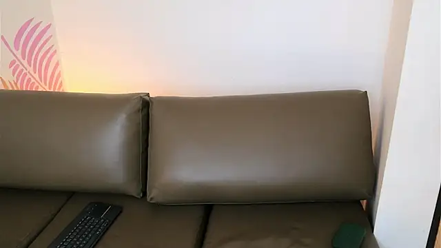 Isabelle Lane online show from April 2026 12:34:01 PM