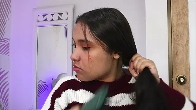 Isabelle Lane online show from March 2026 12:38:01 PM