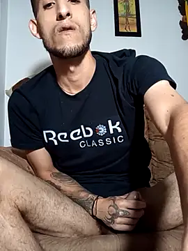 Clouer glow16 online show from February 2026 04:32:01 AM