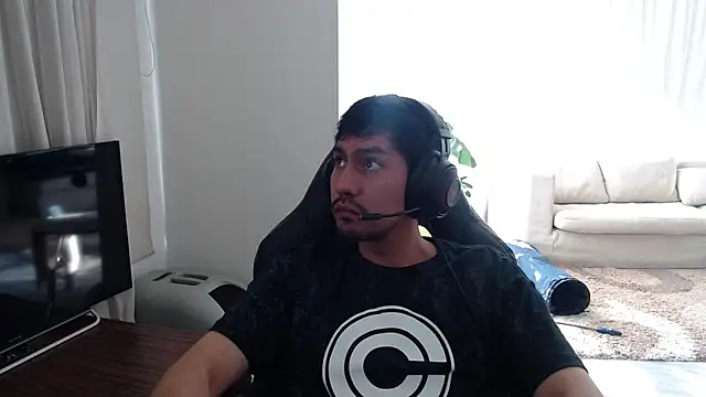 cowboy co online show from November 2025 09:08:01 PM