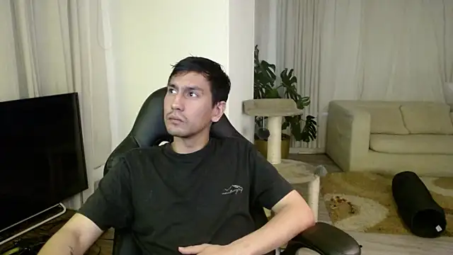 cowboy co online show from October 2025 03:29:02 AM